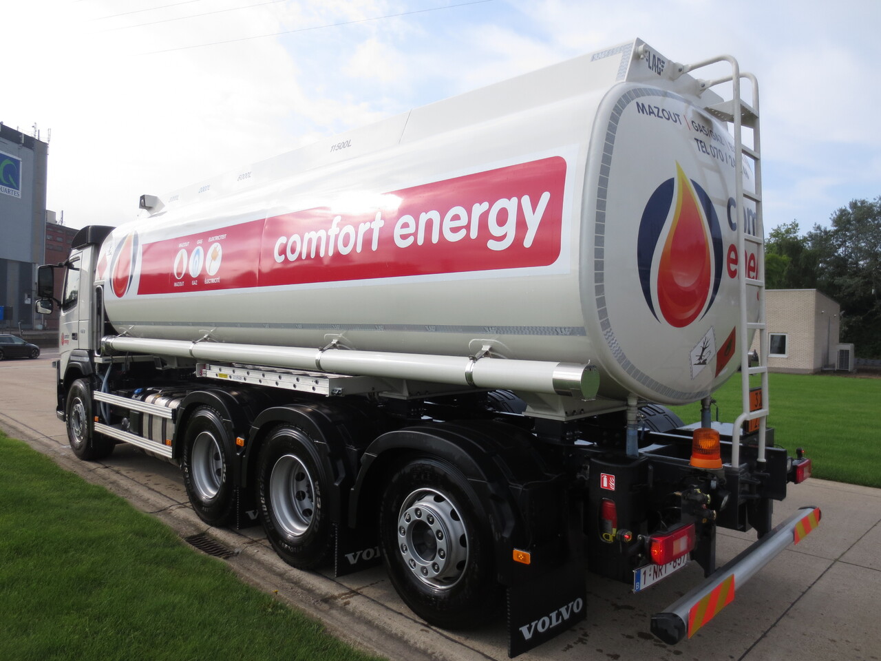 VOLVO FM - Camion citerne: photos 5 VOLVO FM - Camion citerne: photos 5