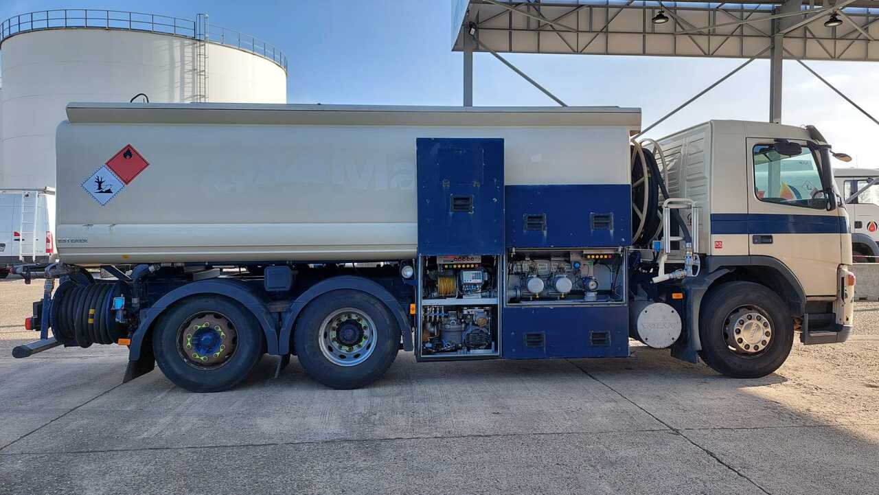 Camion citerne VOLVO FM: photos 9