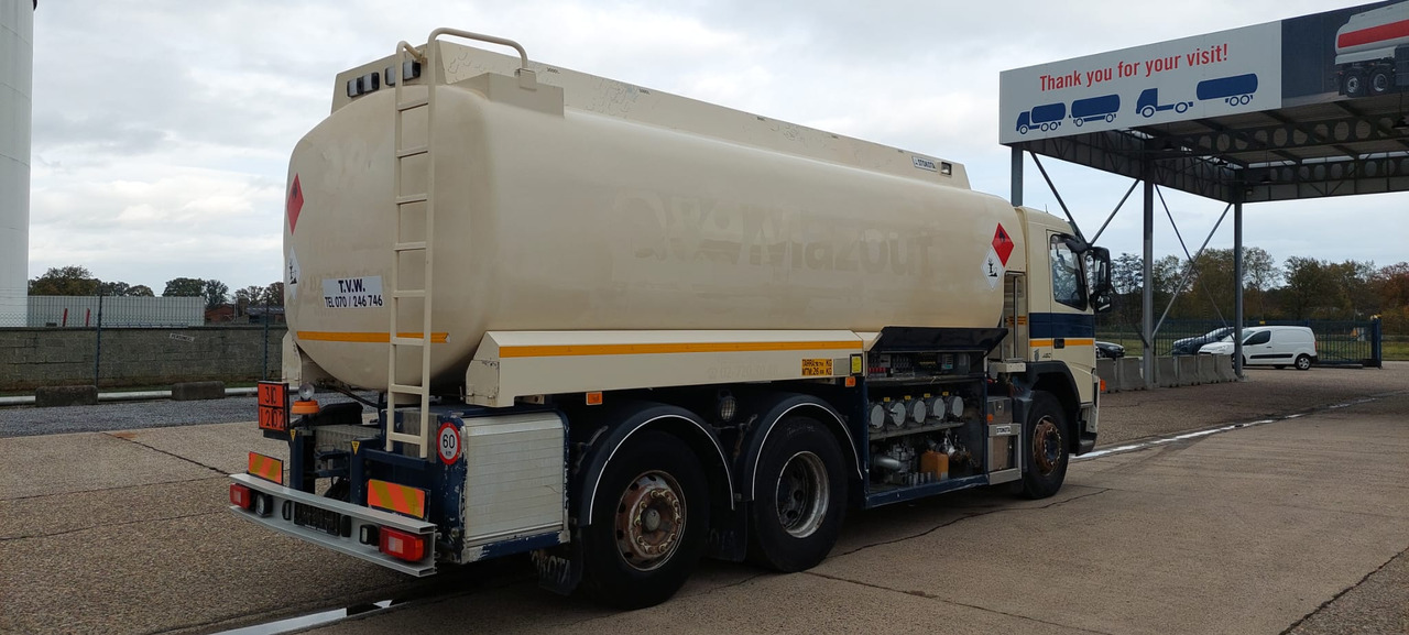 Camion citerne pour transport de carburant VOLVO FM (lot of 3): photos 24 Camion citerne pour transport de carburant VOLVO FM (lot of 3): photos 24