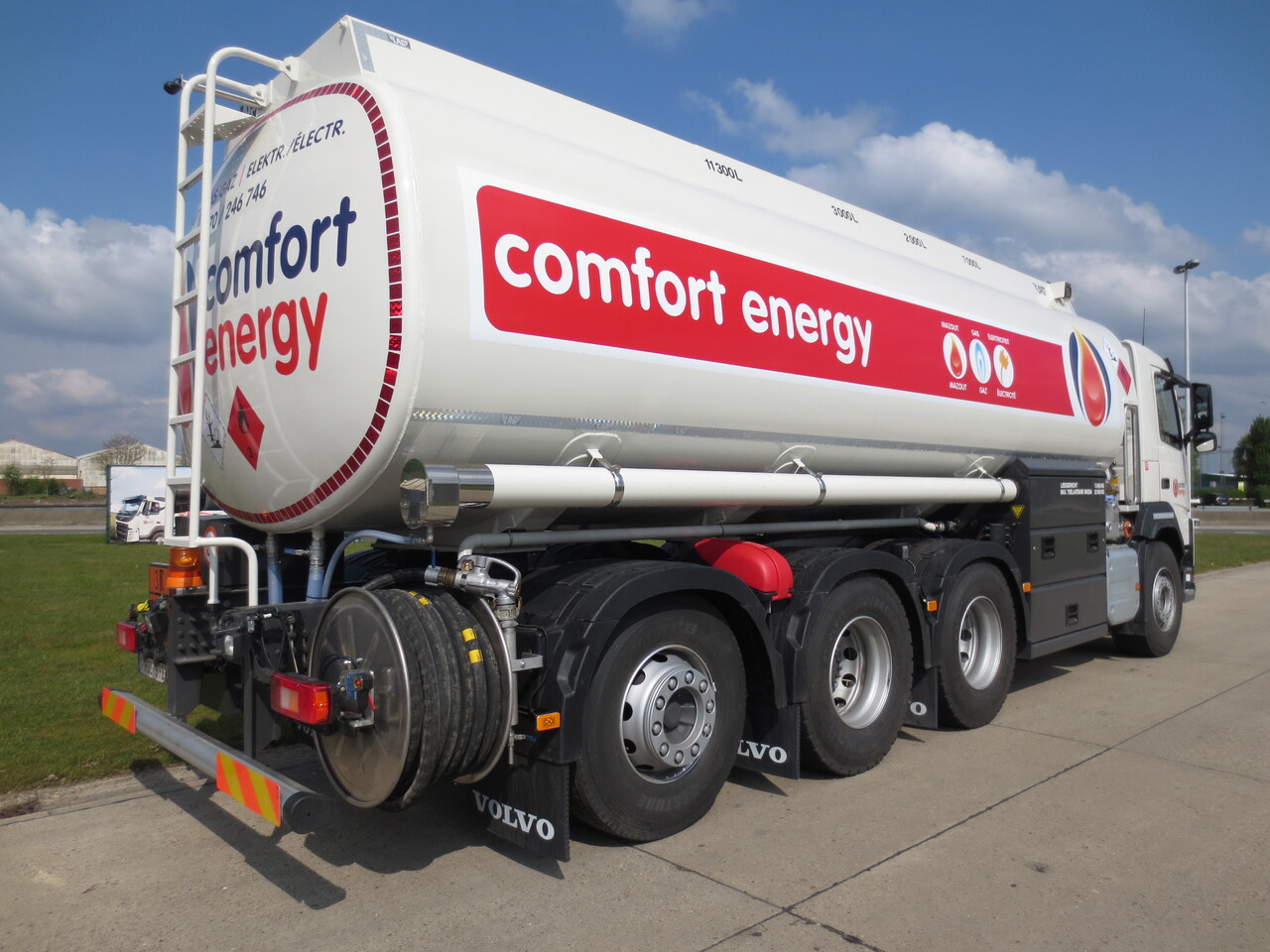 Camion citerne Volvo FM: photos 12