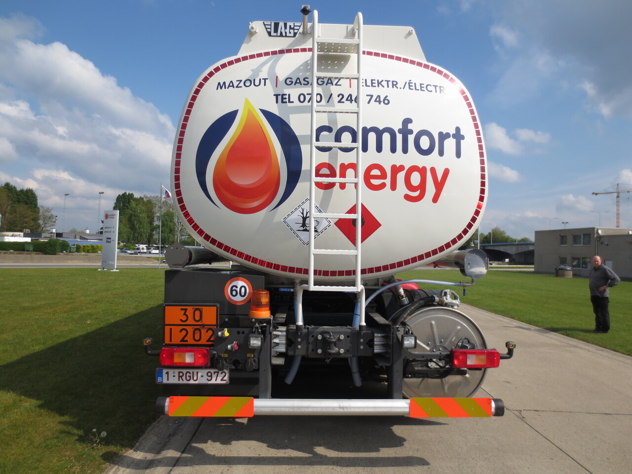 Camion citerne Volvo FM: photos 13