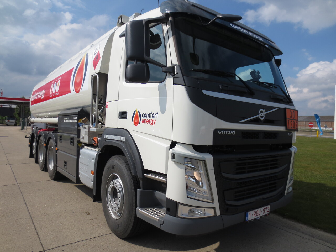 Camion citerne Volvo FM: photos 10