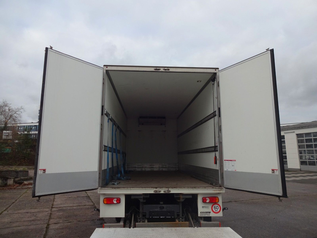 Camion frigorifique DAF LF 220, 16 T, LBW, Türen, Klima, Automat, Kamera: photos 8