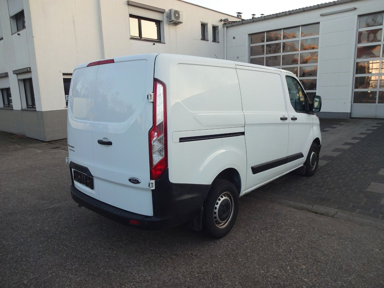 Ford Transit Custom Kasten 280 L1H1, PDC - Fourgon utilitaire: photos 5 Ford Transit Custom Kasten 280 L1H1, PDC - Fourgon utilitaire: photos 5