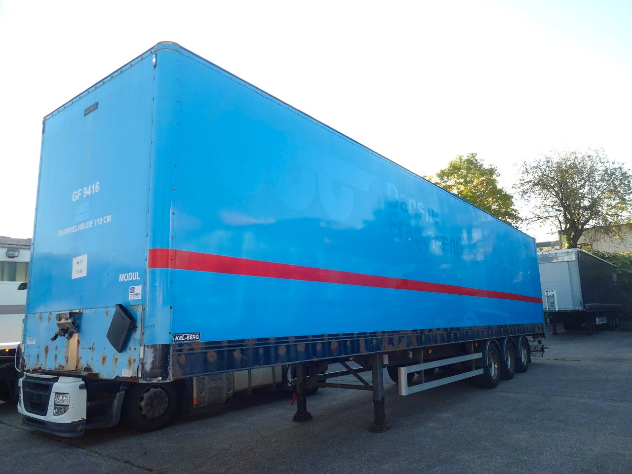 Kel-Berg 3 x Koffer, Doppelstock mit Balken - Semi-remorque fourgon: photos 2 Kel-Berg 3 x Koffer, Doppelstock mit Balken - Semi-remorque fourgon: photos 2