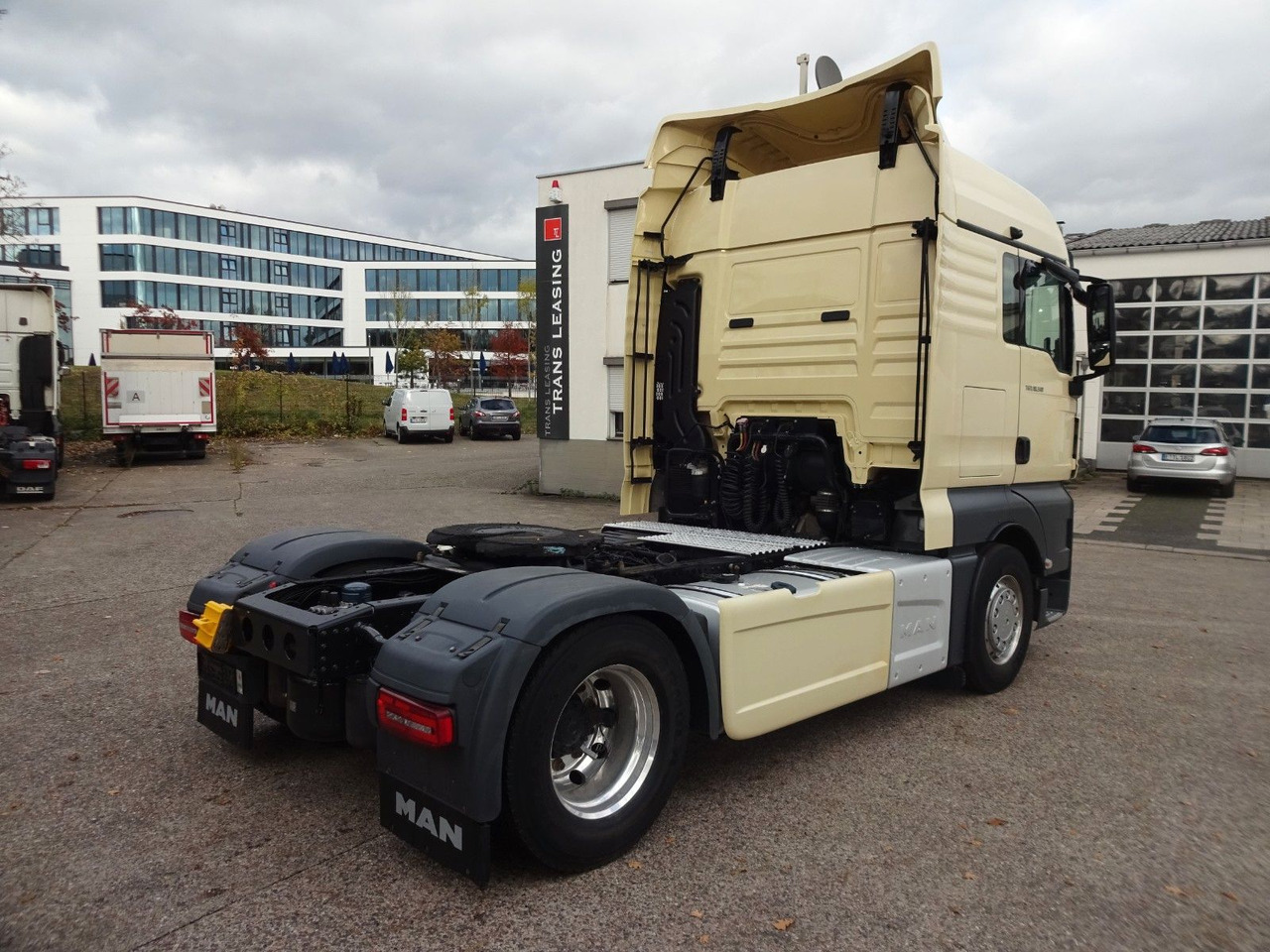 MAN TGX 18.510, XLX, Retarder, ACC, 2 x Tank - Tracteur routier: photos 5 MAN TGX 18.510, XLX, Retarder, ACC, 2 x Tank - Tracteur routier: photos 5