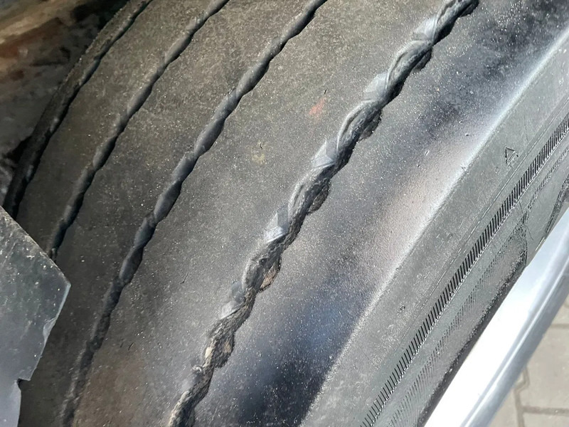 Semi-remorque à fond mouvant Bulthuis 80m3 390H Cargo Floor Stuuras good condition!: photos 16 Semi-remorque à fond mouvant Bulthuis 80m3 390H Cargo Floor Stuuras good condition!: photos 16