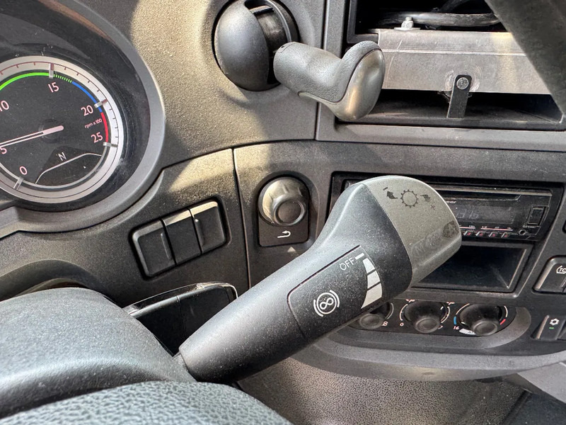 Camion fourgon DAF XF 460 6X2 Jumbo Volume kombi Standairco Hefdak 8.1 + 7.8M 120m3: photos 20