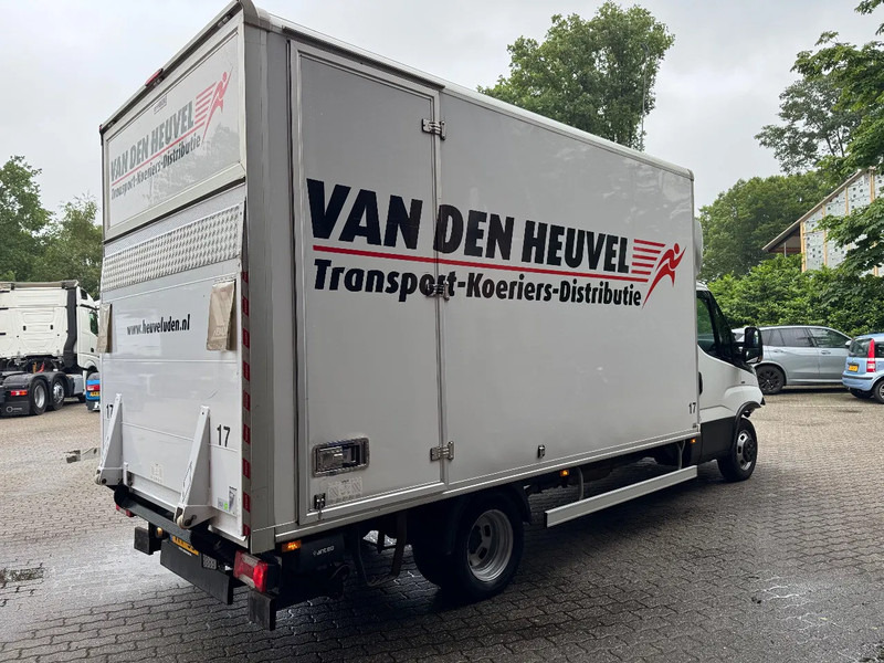 Iveco Daily 35C18 Koffer Airco 750KG Laadklep LBW Automatic! - Fourgon utilitaire: photos 3 Iveco Daily 35C18 Koffer Airco 750KG Laadklep LBW Automatic! - Fourgon utilitaire: photos 3