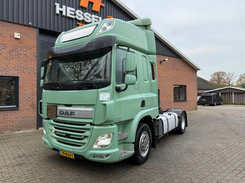 DAF CF 400 Space Cab LED RVS Gereedschapskist NL Truck - Tracteur routier: photos 1 DAF CF 400 Space Cab LED RVS Gereedschapskist NL Truck - Tracteur routier: photos 1