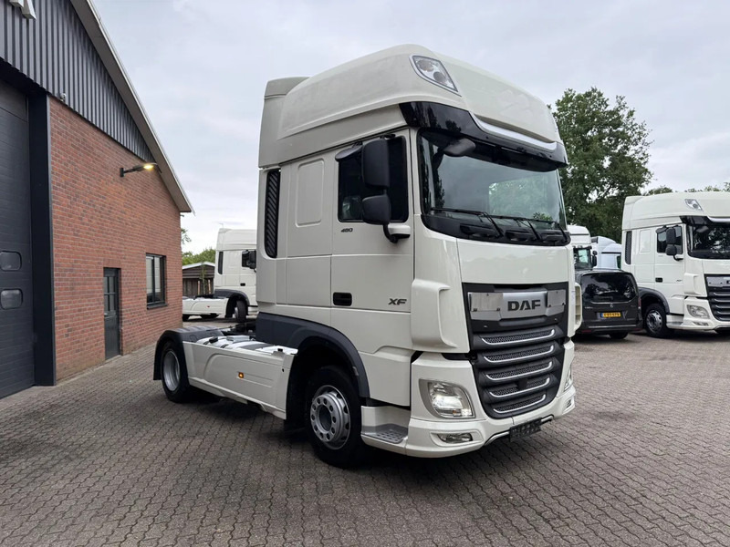 DAF XF 480 SSC Super Space 2x tank LED 336.058KM ACC - Tracteur routier: photos 2 DAF XF 480 SSC Super Space 2x tank LED 336.058KM ACC - Tracteur routier: photos 2