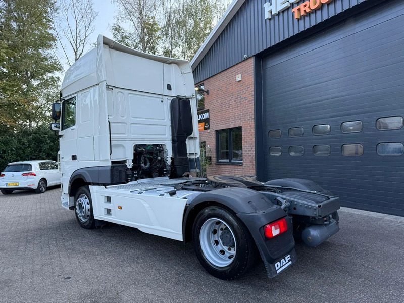 DAF XF 480 SSC Super Space 2x tank LED 372.241KM 12-2021 - Tracteur routier: photos 4 DAF XF 480 SSC Super Space 2x tank LED 372.241KM 12-2021 - Tracteur routier: photos 4