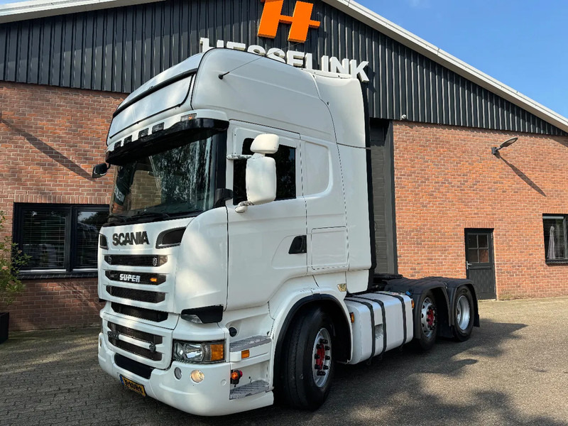 Scania R520 V8 6X2 Topline Retarder 2x tank NL Truck - Tracteur routier: photos 1 Scania R520 V8 6X2 Topline Retarder 2x tank NL Truck - Tracteur routier: photos 1