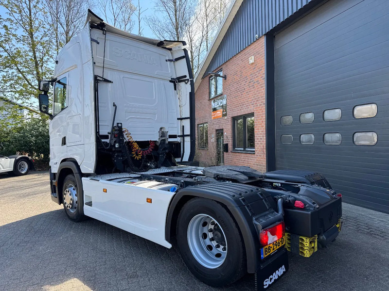 Scania S460 Super Retarder 260.570KM 2X tank Old type dashboard APK 04/2026 - Tracteur routier: photos 4 Scania S460 Super Retarder 260.570KM 2X tank Old type dashboard APK 04/2026 - Tracteur routier: photos 4
