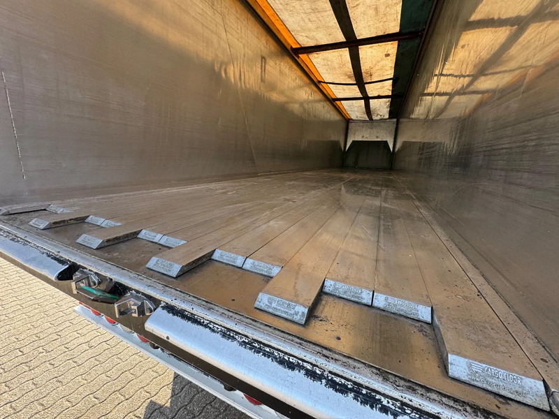 Kraker CF-X 82m3 Stuuras/Lenkachse Liftas Cargo Floor Alcoa - crédit-bail kraker CF-X 82m3 Stuuras/Lenkachse Liftas Cargo Floor Alcoa: photos 19