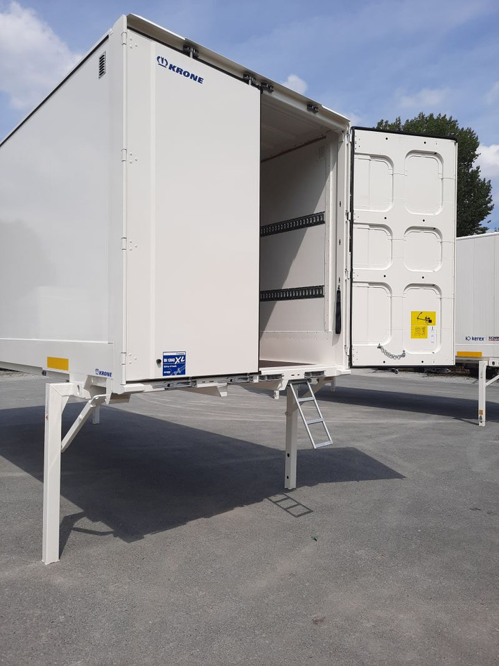 Krone BDF-System, 7.450 mm lang - Carrosserie fourgon: photos 4 Krone BDF-System, 7.450 mm lang - Carrosserie fourgon: photos 4