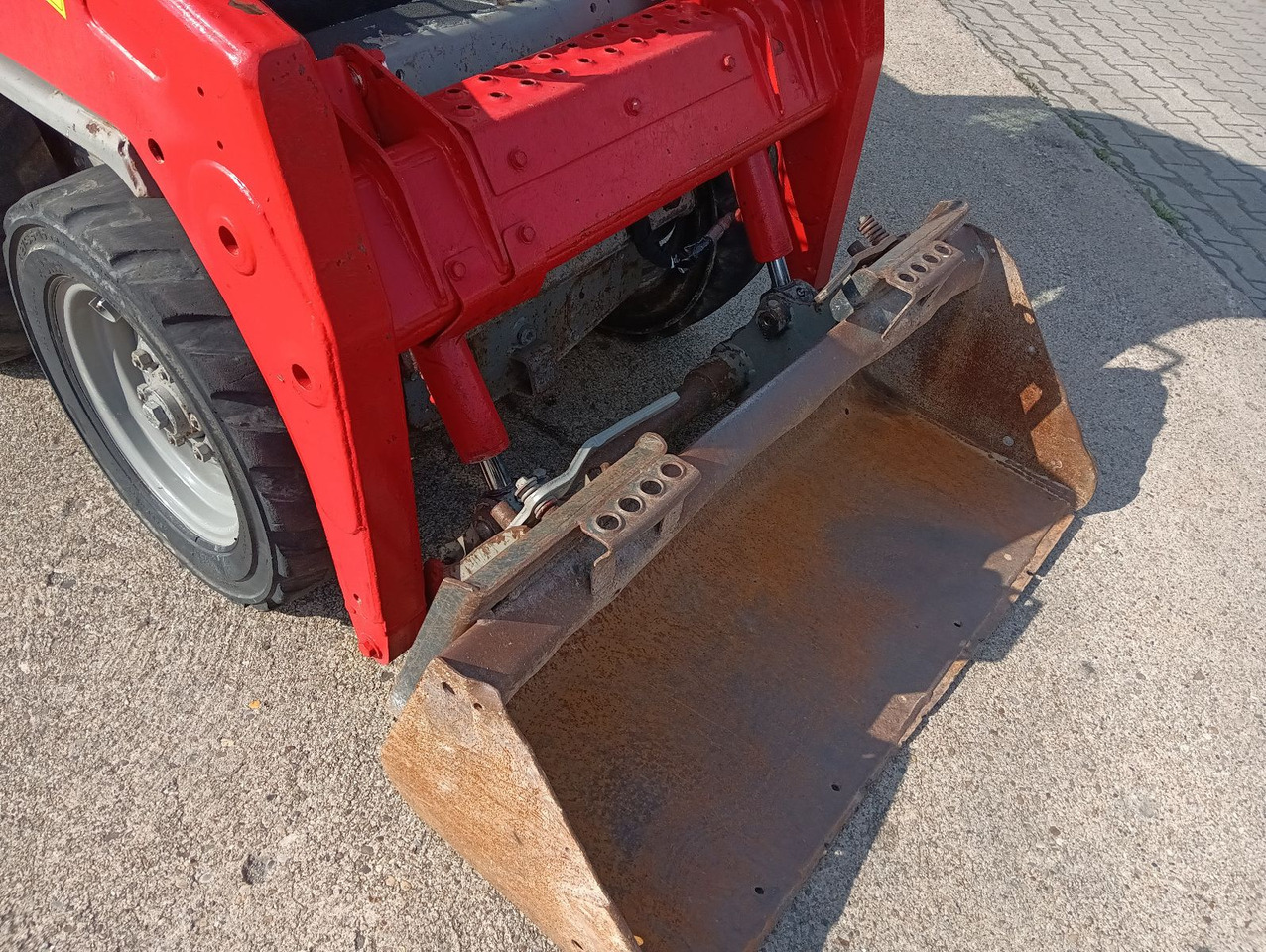 Chargeuse sur pneus neuf Bobcat S 100 Kompaktlader 1.8t. 925h ServiceNeu!: photos 18