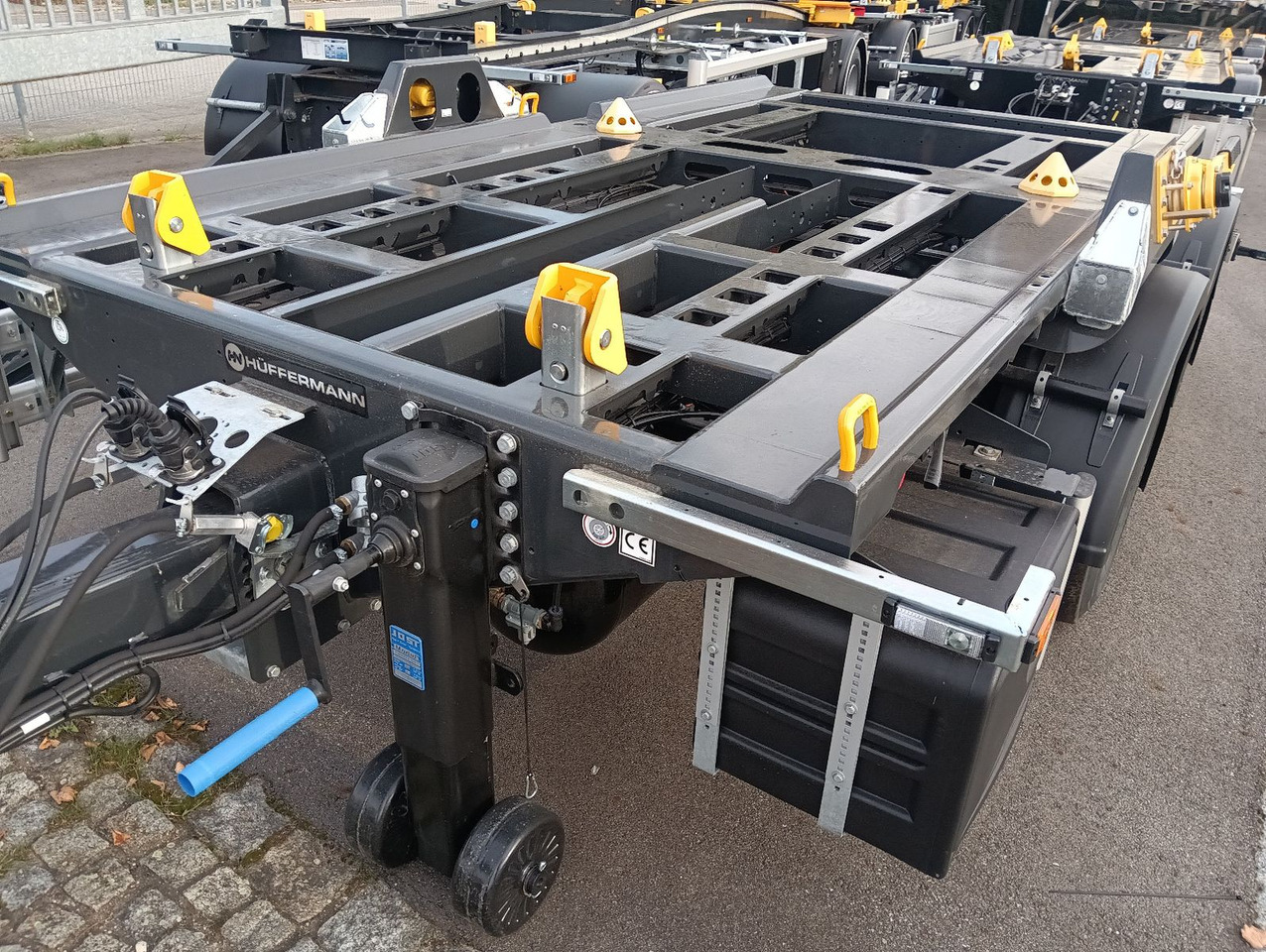 Hüffermann 2-A-MINI-CARRIER SAFETYFIX VERZINKT NEU TOP-PREI - Remorque ampliroll/ Multibenne: photos 5 Hüffermann 2-A-MINI-CARRIER SAFETYFIX VERZINKT NEU TOP-PREI - Remorque ampliroll/ Multibenne: photos 5