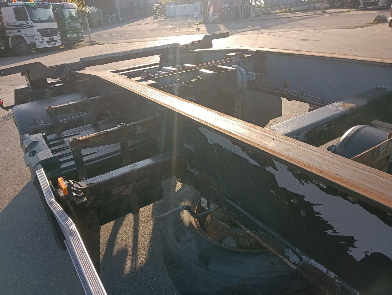 Meiller MEILLER HKM G18 SZL SCHLITTEN BPW Trommel 3,38t - Remorque ampliroll/ Multibenne: photos 3 Meiller MEILLER HKM G18 SZL SCHLITTEN BPW Trommel 3,38t - Remorque ampliroll/ Multibenne: photos 3