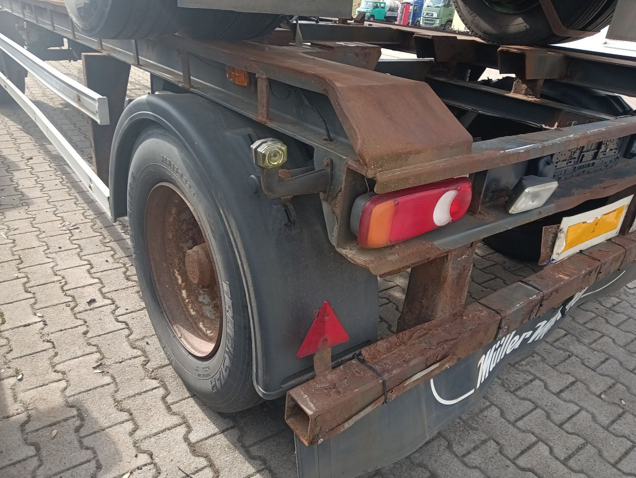 Remorque ampliroll/ Multibenne Müller-Mitteltal RA18 Abrollanhänger 7m BPW Trommel TÜV 5/2025 Müller-Mitteltal RA18 Abrollanhänger 7m BPW Trommel TÜV 5/2025: photos 25 Remorque ampliroll/ Multibenne Müller-Mitteltal RA18 Abrollanhänger 7m BPW Trommel TÜV 5/2025 Müller-Mitteltal RA18 Abrollanhänger 7m BPW Trommel TÜV 5/2025: photos 25