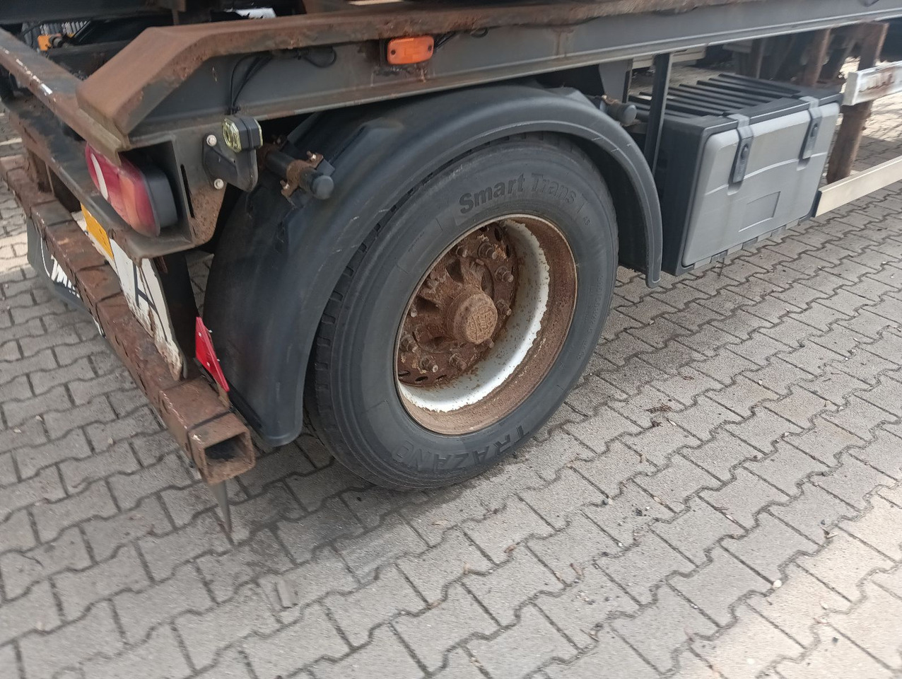 Remorque ampliroll/ Multibenne Müller-Mitteltal RA18 Abrollanhänger 7m BPW Trommel TÜV 5/2025 Müller-Mitteltal RA18 Abrollanhänger 7m BPW Trommel TÜV 5/2025: photos 7 Remorque ampliroll/ Multibenne Müller-Mitteltal RA18 Abrollanhänger 7m BPW Trommel TÜV 5/2025 Müller-Mitteltal RA18 Abrollanhänger 7m BPW Trommel TÜV 5/2025: photos 7