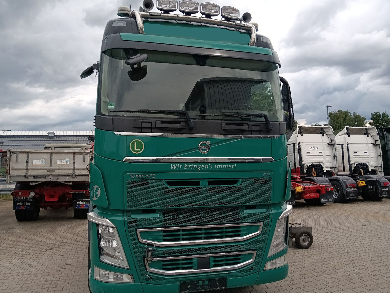 Volvo FH 500 4x2T X-Track Globe I-PARC HydraulikUNFALL - Tracteur routier: photos 1 Volvo FH 500 4x2T X-Track Globe I-PARC HydraulikUNFALL - Tracteur routier: photos 1