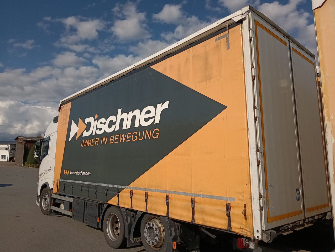 Volvo 2x JUMBO 120m3 FH460 Globe 6x2 SCHMITZ I-PARCool - Camion à rideaux coulissants: photos 5 Volvo 2x JUMBO 120m3 FH460 Globe 6x2 SCHMITZ I-PARCool - Camion à rideaux coulissants: photos 5