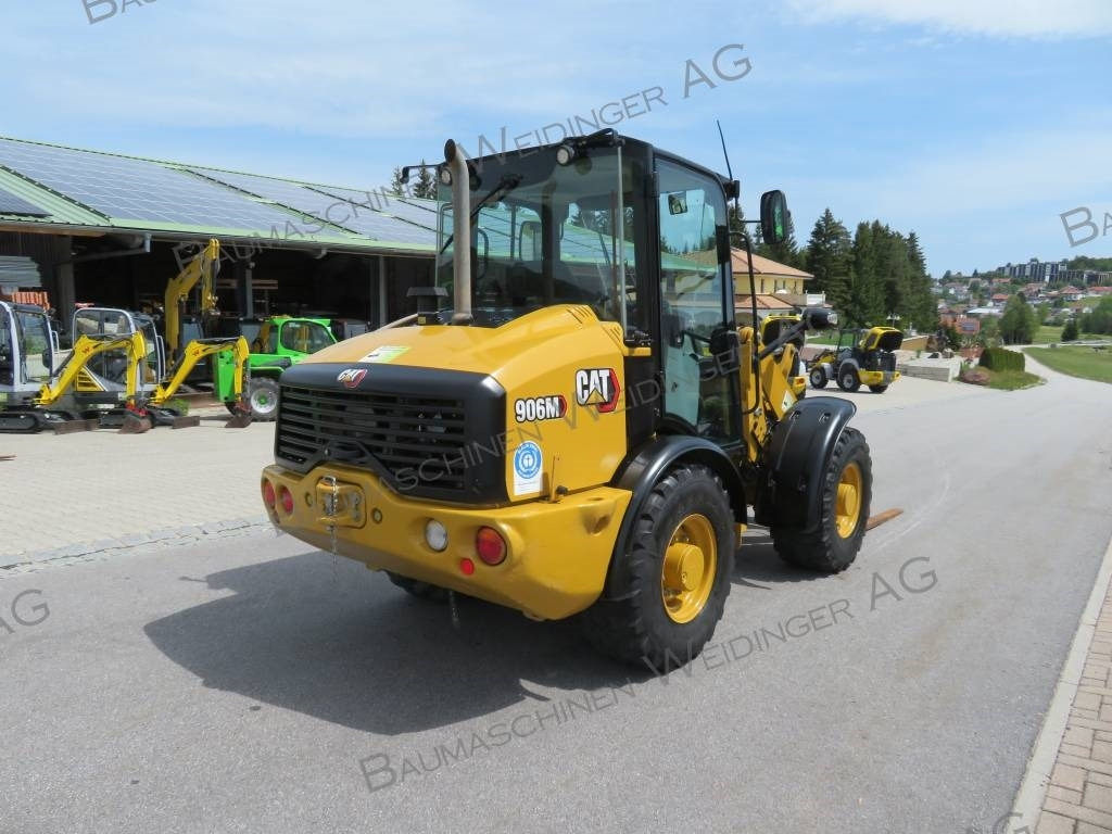 CAT 906M - Chargeuse sur pneus: photos 3 CAT 906M - Chargeuse sur pneus: photos 3