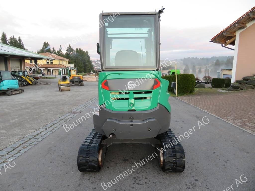 Volvo ECR 25 D - Mini pelle: photos 4 Volvo ECR 25 D - Mini pelle: photos 4