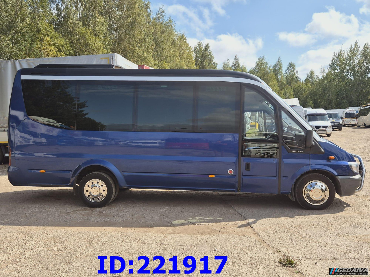 FORD Sunset VIP 17-seats - Autocar: photos 5 FORD Sunset VIP 17-seats - Autocar: photos 5