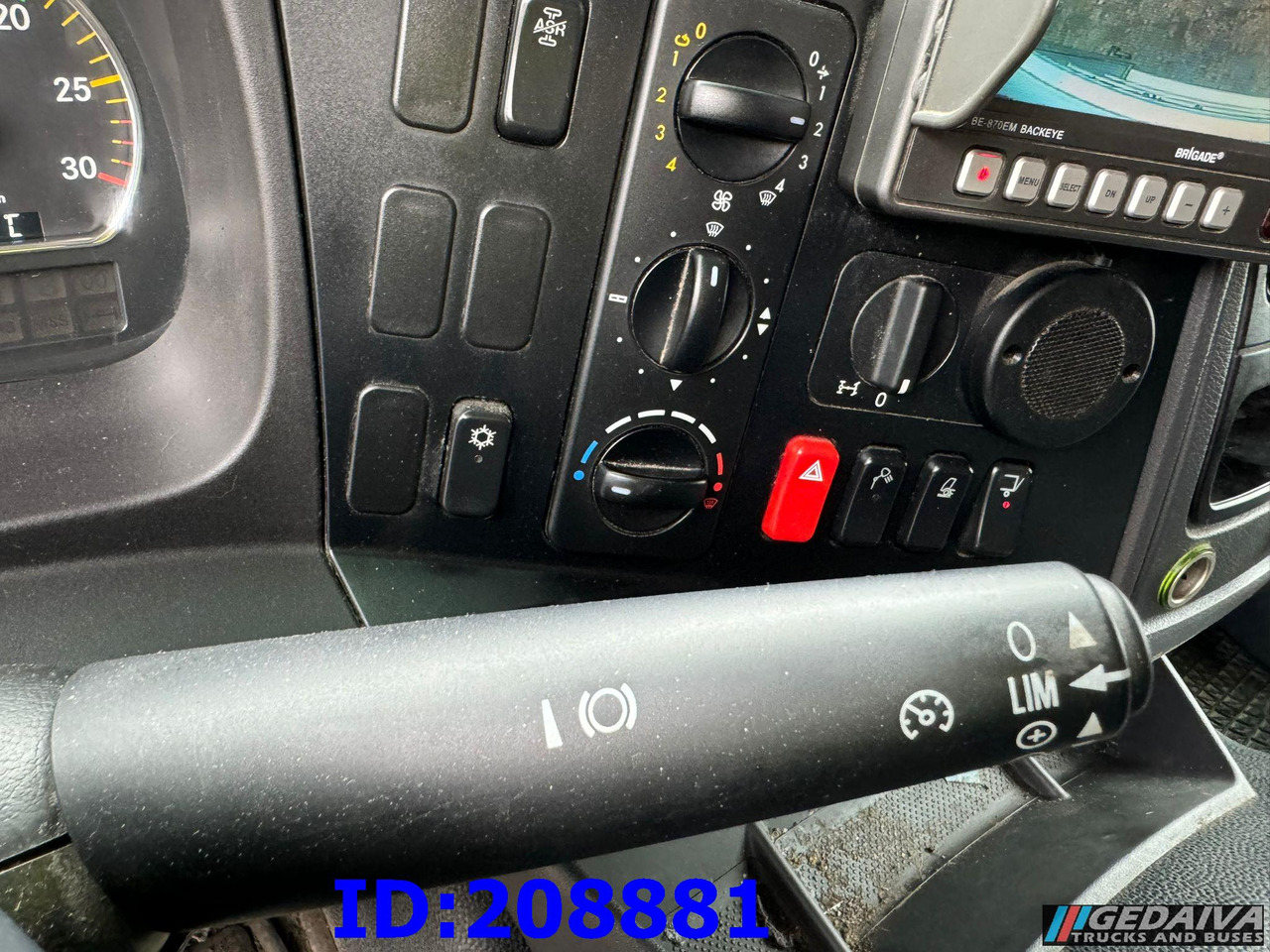 Camion fourgon MERCEDES-BENZ Atego 1224: photos 16