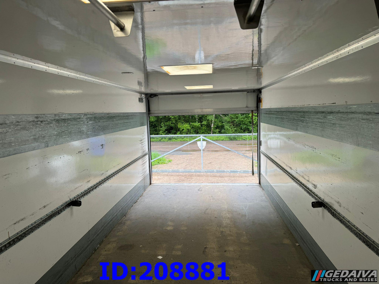 Camion fourgon MERCEDES-BENZ Atego 1224: photos 9