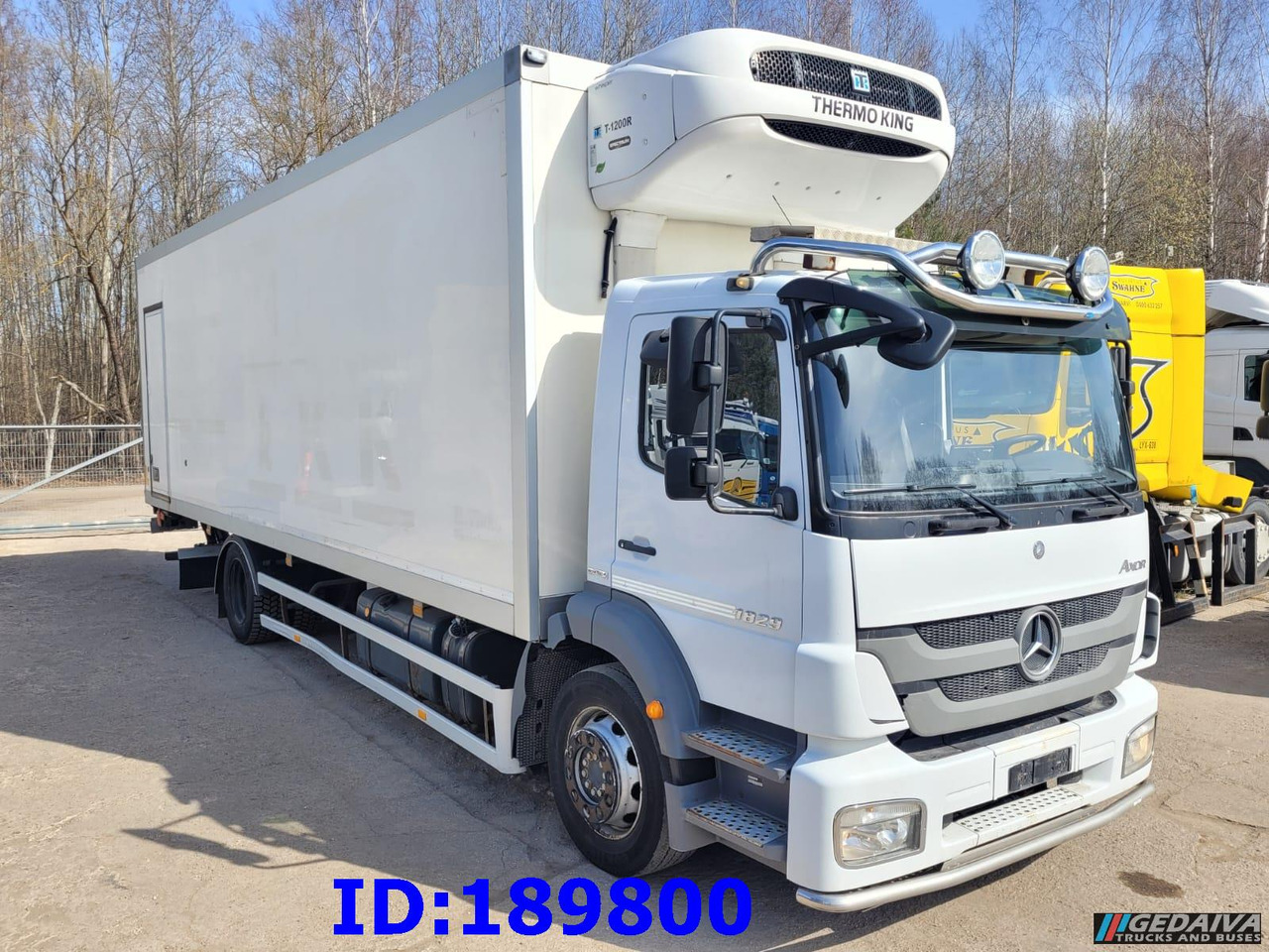 MERCEDES-BENZ Axor 1829 Euro5 Manual + Tail lift - Camion frigorifique: photos 4 MERCEDES-BENZ Axor 1829 Euro5 Manual + Tail lift - Camion frigorifique: photos 4