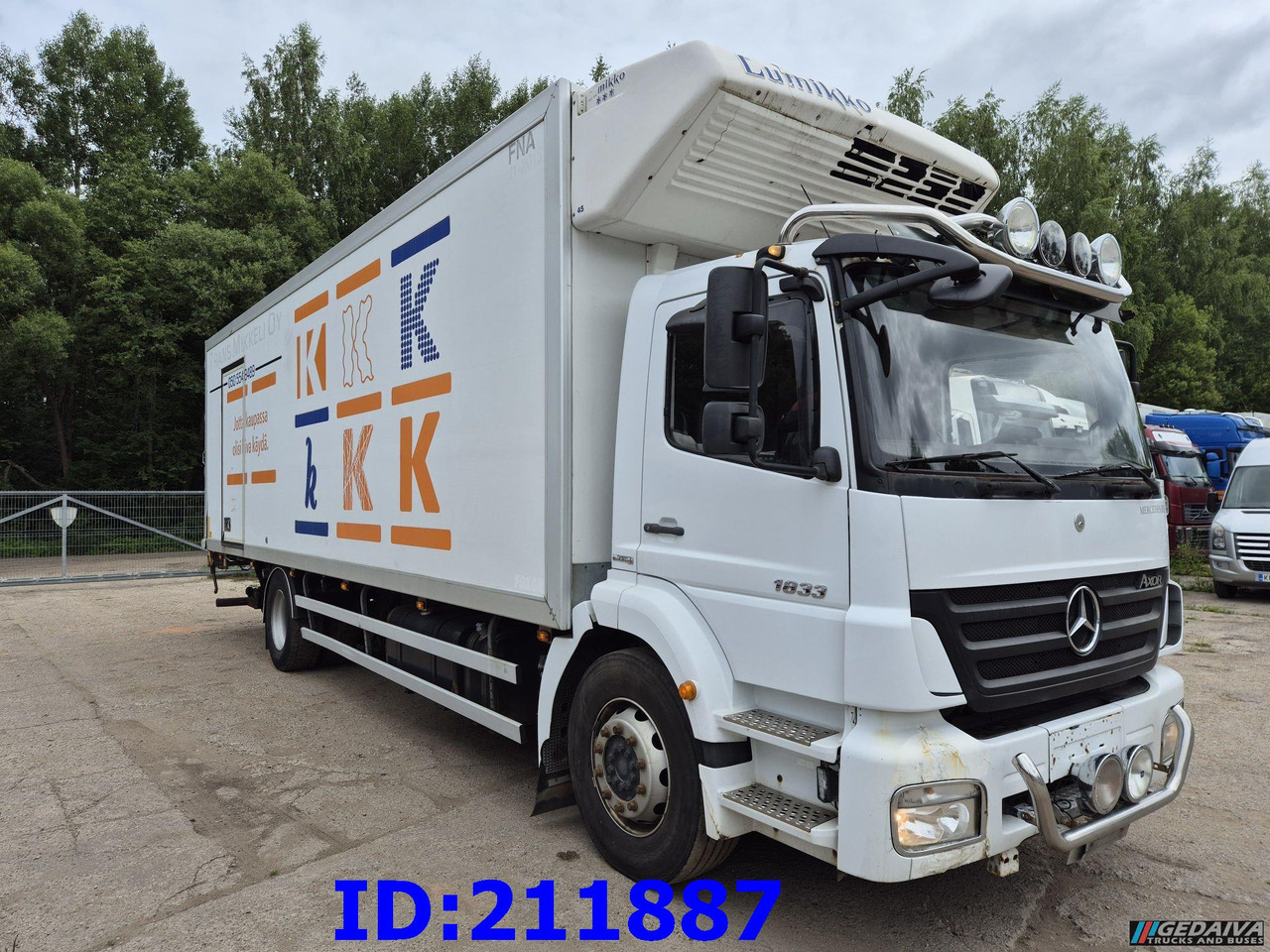 MERCEDES-BENZ Axor 1833 - Manual - Camion frigorifique: photos 4 MERCEDES-BENZ Axor 1833 - Manual - Camion frigorifique: photos 4