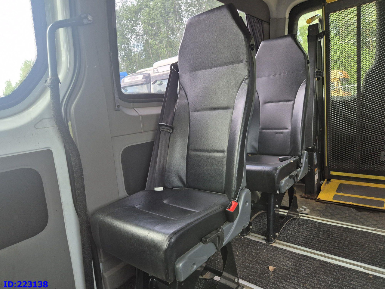 Autocar MERCEDES-BENZ Sprinter 213 - Euro5: photos 15