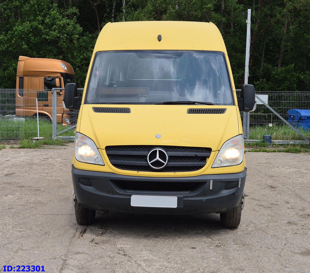 MERCEDES-BENZ Sprinter 515 TRANSFER 23 PLACES - Autocar: photos 2 MERCEDES-BENZ Sprinter 515 TRANSFER 23 PLACES - Autocar: photos 2