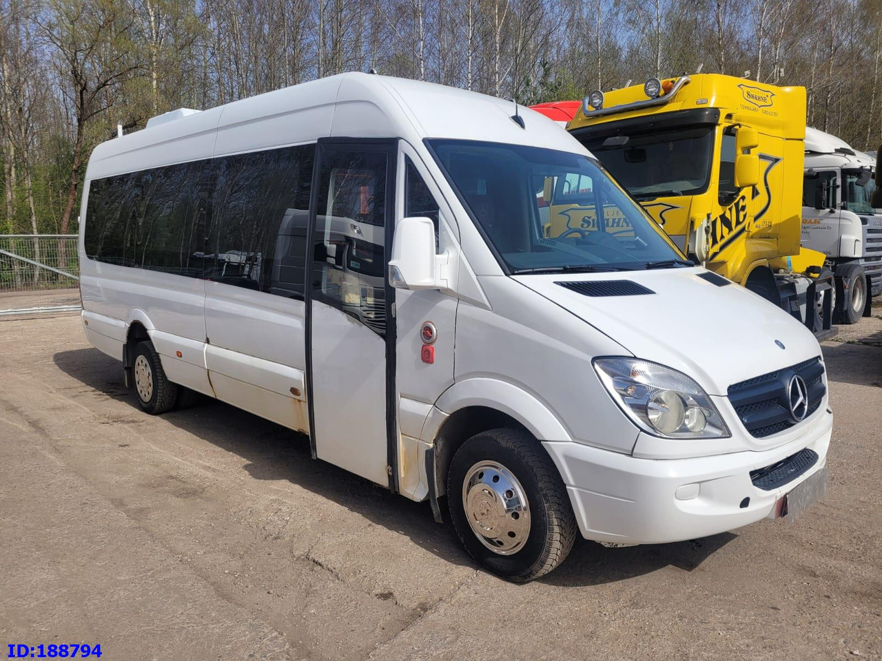 MERCEDES-BENZ Sprinter 518 - Kasten VIP - 20 Seater - Autocar: photos 4 MERCEDES-BENZ Sprinter 518 - Kasten VIP - 20 Seater - Autocar: photos 4