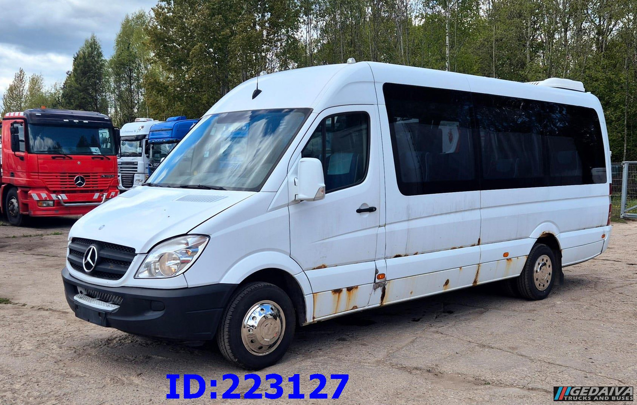 MERCEDES-BENZ Sprinter 518 - VIP -19 Seater - Autocar: photos 4 MERCEDES-BENZ Sprinter 518 - VIP -19 Seater - Autocar: photos 4