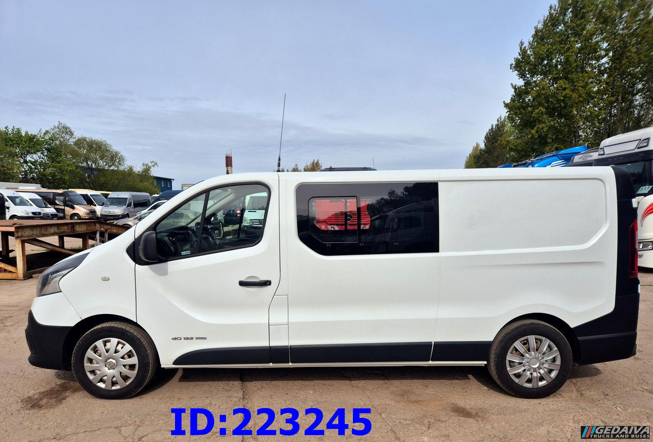 Utilitaire double cabine RENAULT Trafic Euro6: photos 11