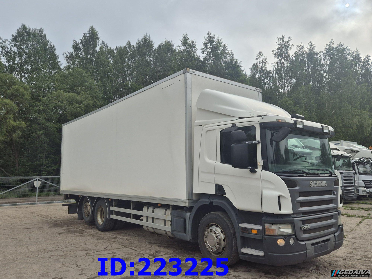 SCANIA P380 6x2 Open side box - Camion fourgon: photos 4 SCANIA P380 6x2 Open side box - Camion fourgon: photos 4