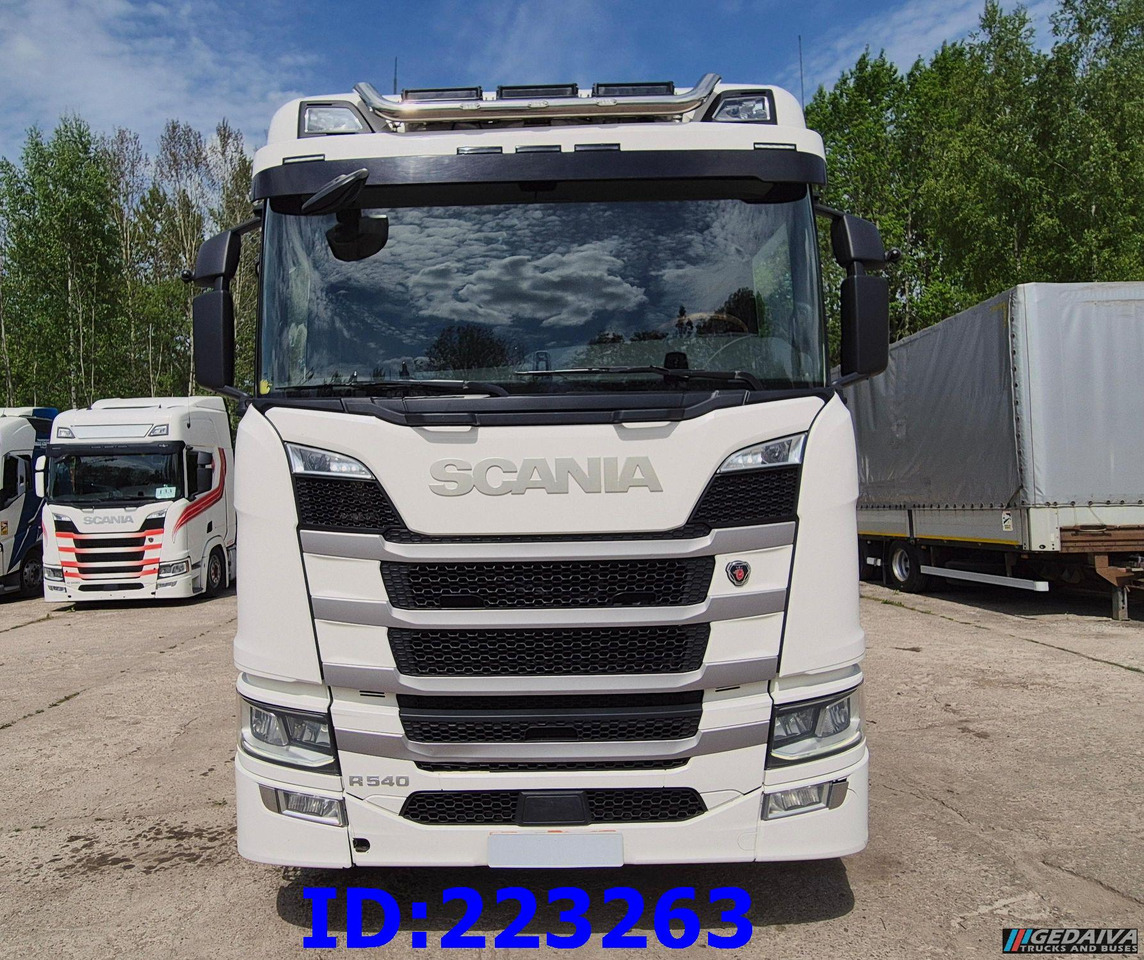 SCANIA R540 6x2 Retarder - Châssis cabine: photos 2 SCANIA R540 6x2 Retarder - Châssis cabine: photos 2
