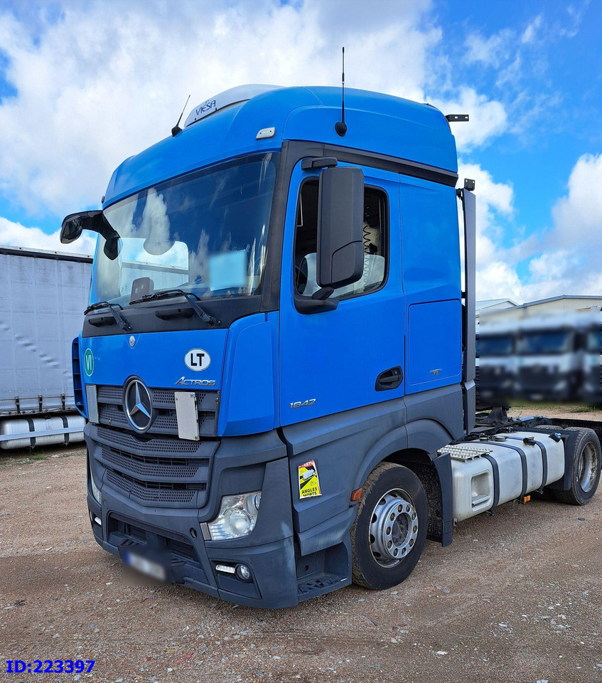 MERCEDES-BENZ Actros 1842 Euro6 - Tracteur routier: photos 1 MERCEDES-BENZ Actros 1842 Euro6 - Tracteur routier: photos 1