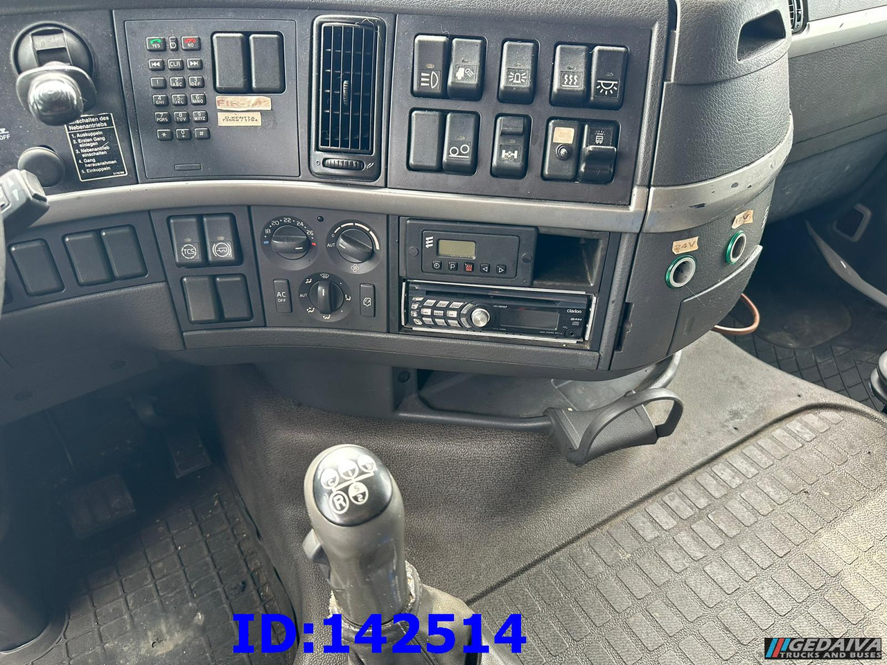 Tracteur routier VOLVO FH12 420HP 6x2 Manual: photos 10