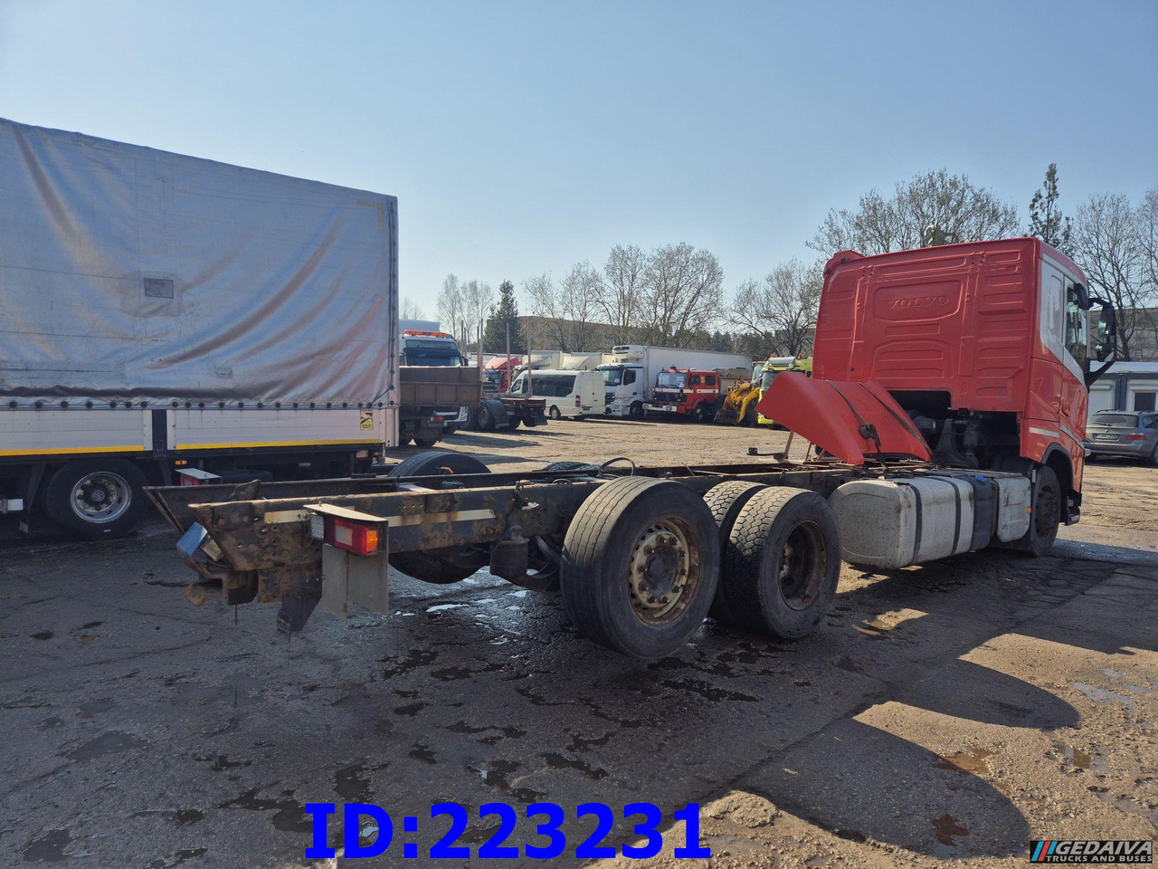 VOLVO FH13 540HP 6X2 Euro6 - Châssis cabine: photos 4 VOLVO FH13 540HP 6X2 Euro6 - Châssis cabine: photos 4
