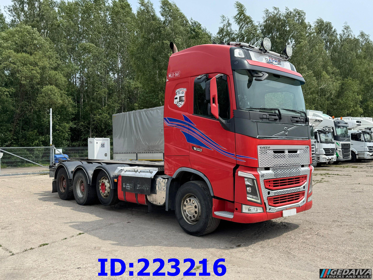 VOLVO FH16 700HP 8X4 Big axle - Châssis cabine: photos 4 VOLVO FH16 700HP 8X4 Big axle - Châssis cabine: photos 4