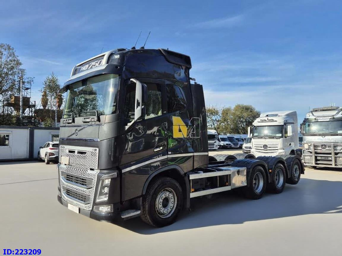 VOLVO FH16 750HP 8x4 Steering axle - Châssis cabine: photos 1 VOLVO FH16 750HP 8x4 Steering axle - Châssis cabine: photos 1