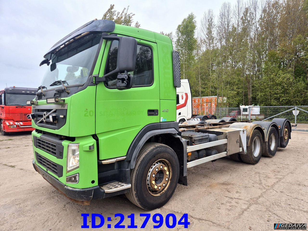VOLVO FM 410HP 8x4 (Steering axle) - Châssis cabine: photos 1 VOLVO FM 410HP 8x4 (Steering axle) - Châssis cabine: photos 1