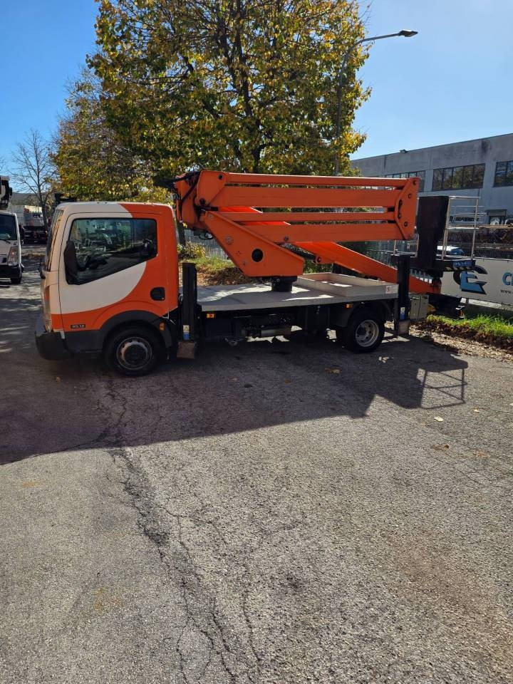 CTE ZED 20 - Camion avec nacelle: photos 1 CTE ZED 20 - Camion avec nacelle: photos 1