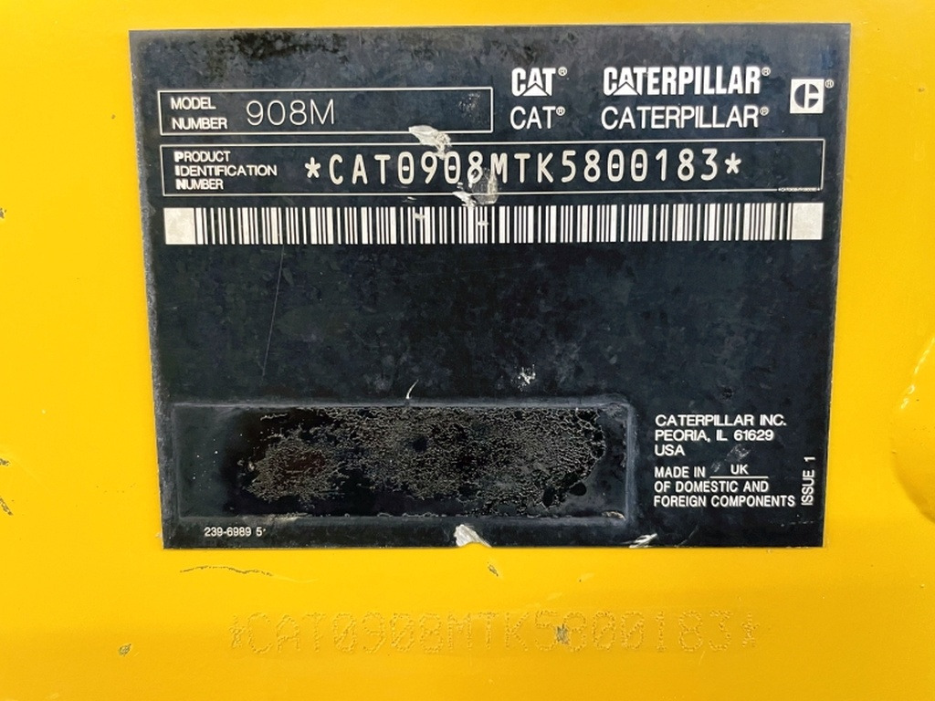 Caterpillar 908M (3927) - Chargeuse sur pneus: photos 3 Caterpillar 908M (3927) - Chargeuse sur pneus: photos 3