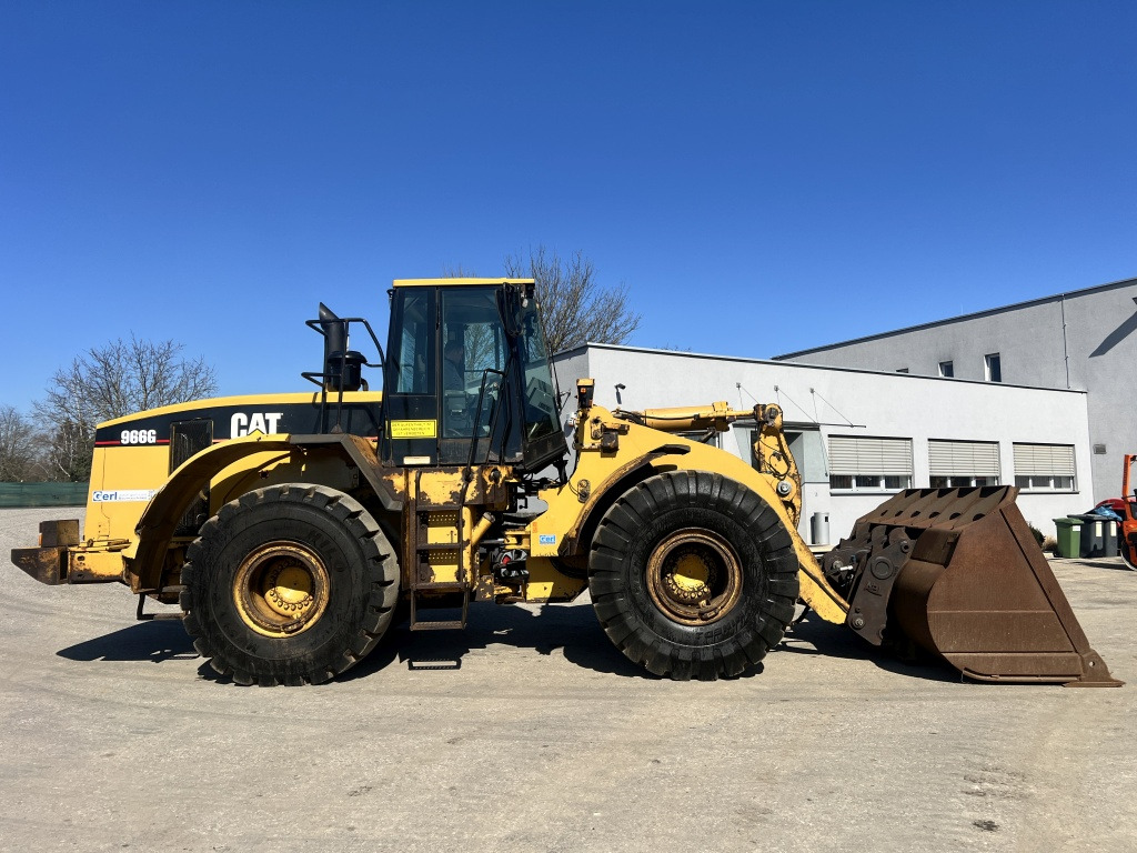 Caterpillar 966G (111479) - Chargeuse sur pneus: photos 4 Caterpillar 966G (111479) - Chargeuse sur pneus: photos 4